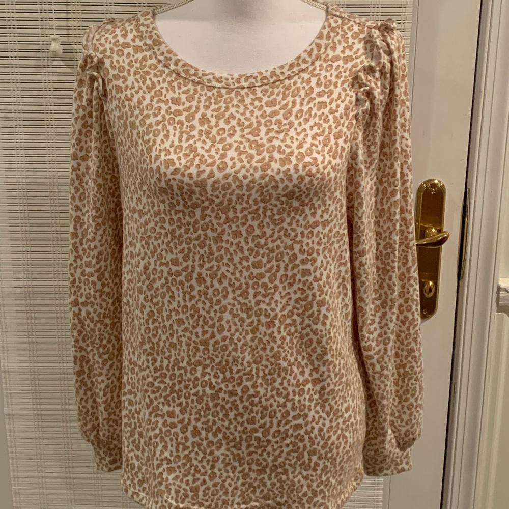 Nwt Leopard print cotton blend long sleeve shirt